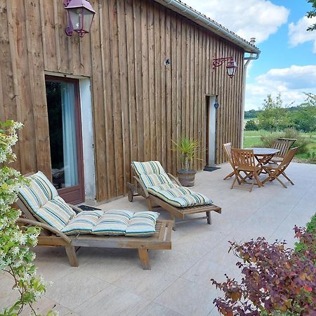 Gite Cosy Grand Confort Dans Un Ecrin De Verdure Agudelle Exterior foto